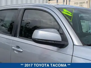 Toyota Tacoma 2017 4x2 TRD Off-Road 4dr Double Cab 5.0 ft SB
