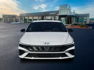 Hyundai ELANTRA Híbrido 2026 SEL Deportivo 4dr Sedán