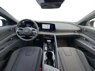 Hyundai ELANTRA Híbrido 2026 SEL Deportivo 4dr Sedán