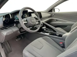 Hyundai ELANTRA Híbrido 2026 SEL Deportivo 4dr Sedán