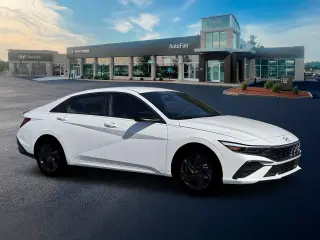Hyundai ELANTRA Híbrido 2026 SEL Deportivo 4dr Sedán