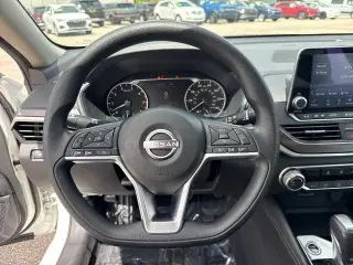 Nissan Altima 2023 2.5 SV 4dr Sedan