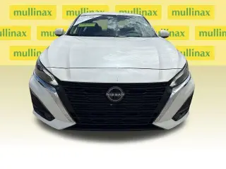 Nissan Altima 2023 2.5 SV 4dr Sedan