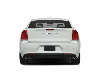 Chrysler 300 2018 AWD Touring 4dr Sedán