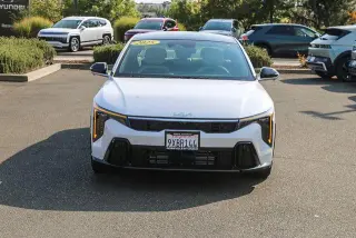 Kia K4 2025 GT-Line Turbo 4p Sedano