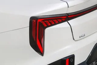 Kia K4 2025 GT-Line Turbo 4p Sedano