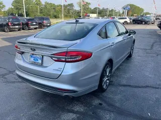 Ford Fusion Hybrid 2017 SE 4dr Sedan