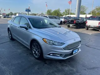 Ford Fusion Hybrid 2017 SE 4dr Sedan