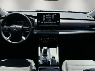 Mitsubishi Outlander 2023 SE 4dr SUV