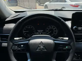 Mitsubishi Outlander 2023 SE 4dr SUV