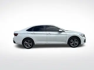 Volkswagen Jetta 2024 SE 4dr Sedan