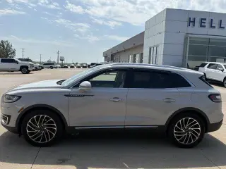 Lincoln Nautilus 2019 Reserve 4dr SUV