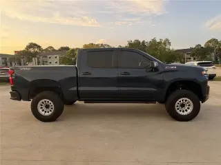 Chevrolet Silverado 1500 2021 4x4 LT Trail Boss 4p. Cabina de Conductor Completa 5.8 pies CT