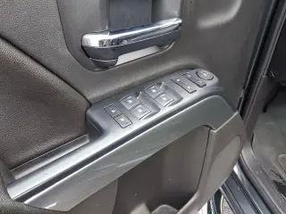 Chevrolet Silverado 1500 2018 4x2 LT 4p. Cabina Crew 5.8 ft. SB