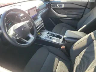 Ford Explorer 2024 XLT 4dr SUV