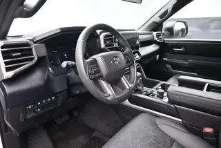 Toyota Tundra 2025 4x4 SR5 4dr CrewMax Cab Pickup SB