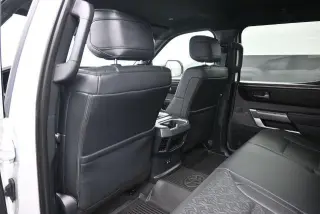 Toyota Tundra 2025 4x4 SR5 4dr CrewMax Cab Pickup SB