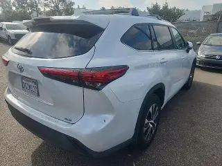 Toyota Highlander 2023 L 4dr SUV