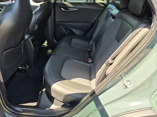 Kia Niro Híbrido Enchufable 2024 EX 4dr Crossover