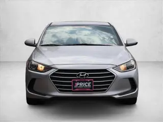 Hyundai ELANTRA 2017 SE 4dr Sedán 6M (EE. UU.)