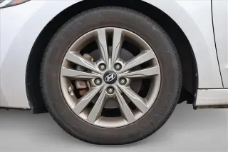 Hyundai ELANTRA 2017 SE 4dr Sedán 6M (EE. UU.)