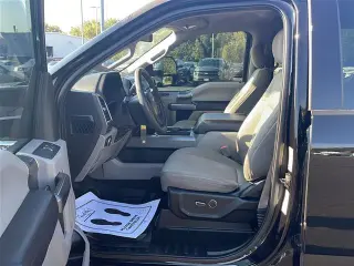 Ford F-250 Super Duty 2019 4x4 XLT 4dr Crew Cab 6.8 ft. SB Pickup