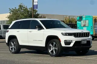 Jeep Grand Cherokee 2023 4x4 30th Anniversary 4xe 4dr SUV