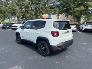 Jeep Renegade 2019 4x4 Latitude 4 puertas SUV