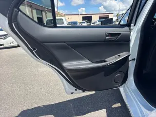 Lexus IS 350 2023 F SPORT 4dr Sedán