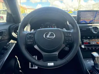 Lexus IS 350 2023 F SPORT 4dr Sedán