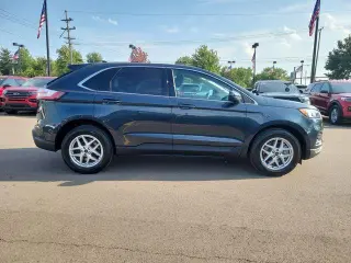Ford Edge 2023 AWD SEL 4dr Crossover