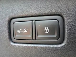 Genesis GV70 2022 AWD 2.5T Standard 4 puertas SUV