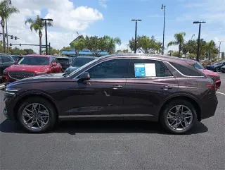 Genesis GV70 2022 AWD 2.5T Standard 4 puertas SUV