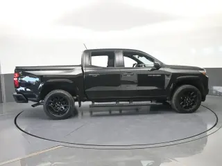 Chevrolet Colorado 2026 4x2 Work Truck 4dr Crew Cab 5 ft. SB