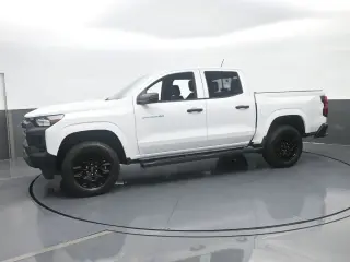 Chevrolet Colorado 2025 4x2 Work Truck 4dr Crew Cab 5 ft. SB