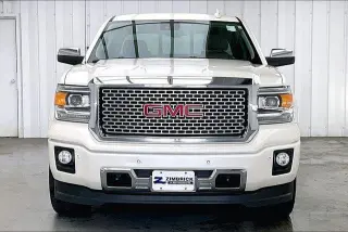 GMC Sierra 1500 2015 4x4 Denali 4dr Crew Cab 5.8 ft. SB