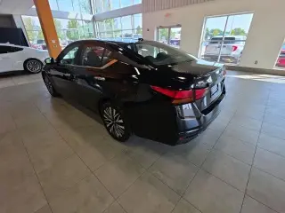 Nissan Altima 2025 2.5 SV 4dr Sedán