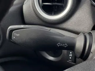 Ford Fiesta 2015 SE 4dr Sedán