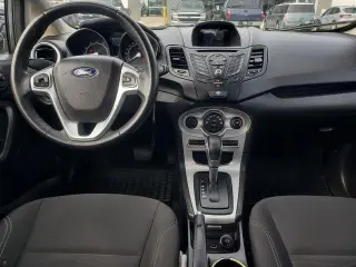 Ford Fiesta 2015 SE 4dr Sedán