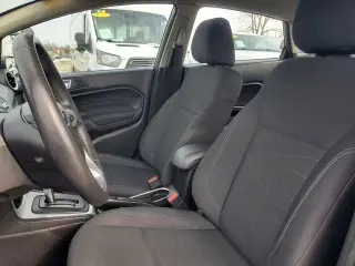Ford Fiesta 2015 SE 4dr Sedán