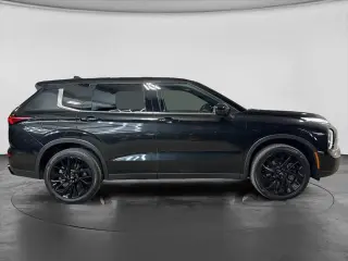 Mitsubishi Outlander 2024 AWD SE 4dr SUV