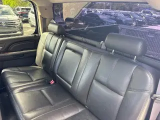GMC Sierra 1500 2011 AWD Denali 4dr Crew Cab 5.8 ft. SB
