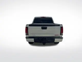 GMC Sierra 1500 2011 AWD Denali 4dr Crew Cab 5.8 ft. SB