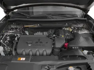 Mitsubishi Outlander 2017 SEL 4dr SUV