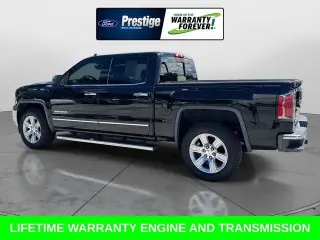 GMC Sierra 1500 2017 4x4 SLT 4dr Cabina de Tripulacion 5.8 ft. CB