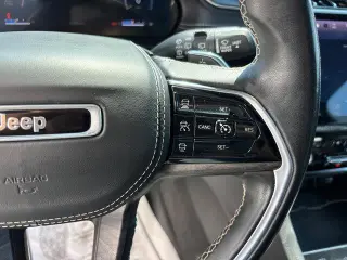 Jeep Grand Cherokee L 2021 4x4 Overland SUV 4p