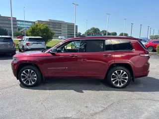 Jeep Grand Cherokee L 2021 4x4 Overland SUV 4p