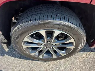 Jeep Grand Cherokee L 2021 4x4 Overland SUV 4p