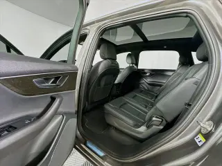 Audi Q7 2025 AWD quattro Premium 45 TFSI 4p SUV