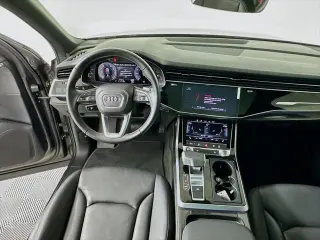 Audi Q7 2025 AWD quattro Premium 45 TFSI 4p SUV